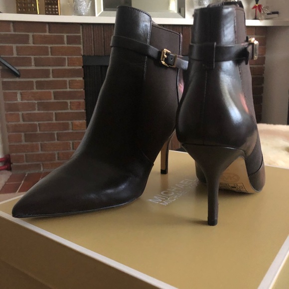 Michael Kors dark chocolate bootie - Picture 2 of 3